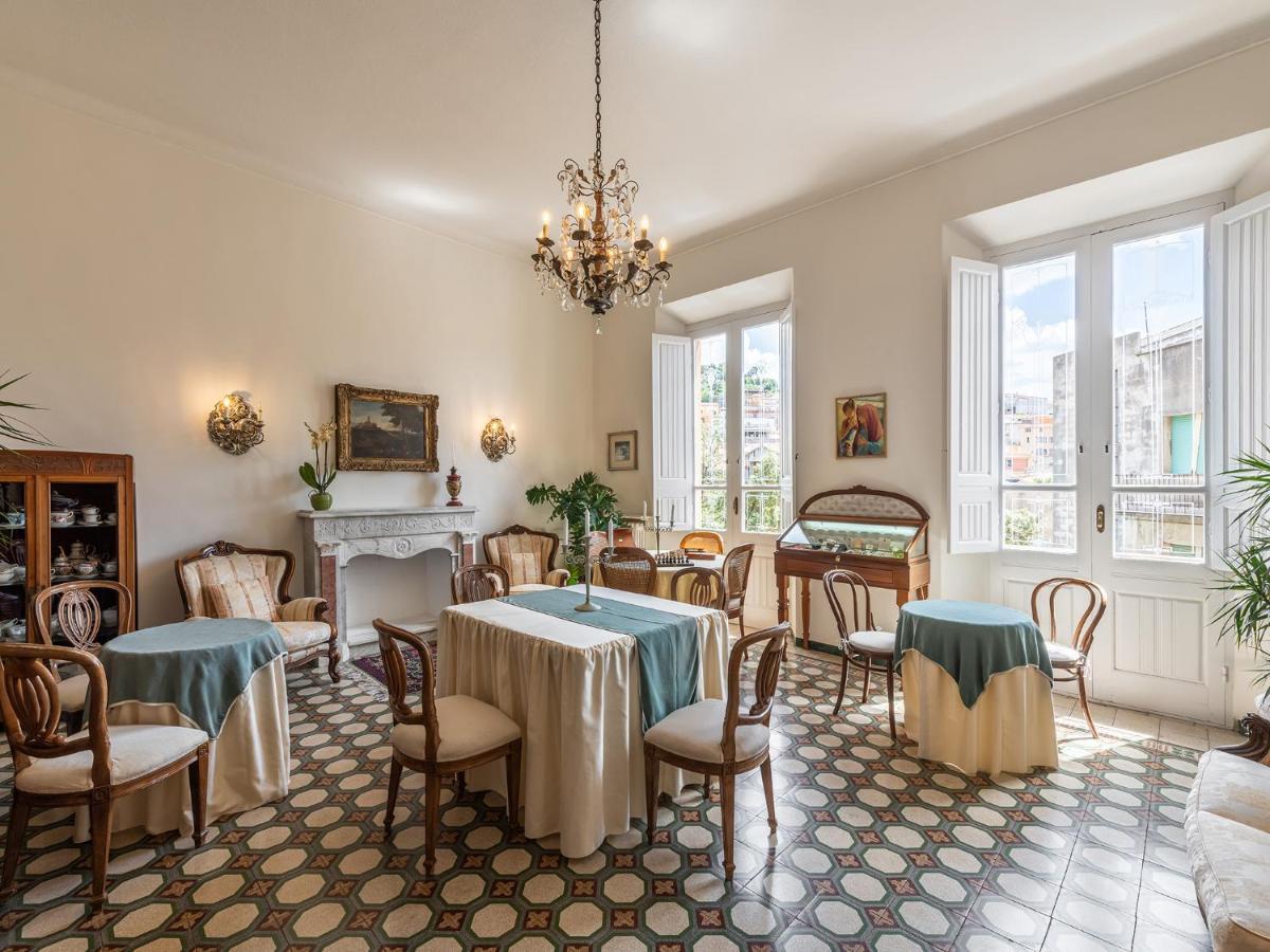 Palazzo Santa Caterina Bed & Breakfast Dorgali Bagian luar foto