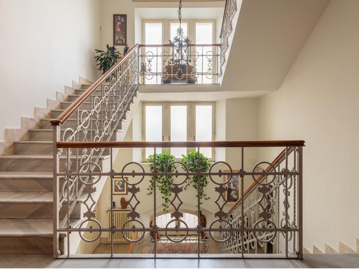 Palazzo Santa Caterina Bed & Breakfast Dorgali Bagian luar foto